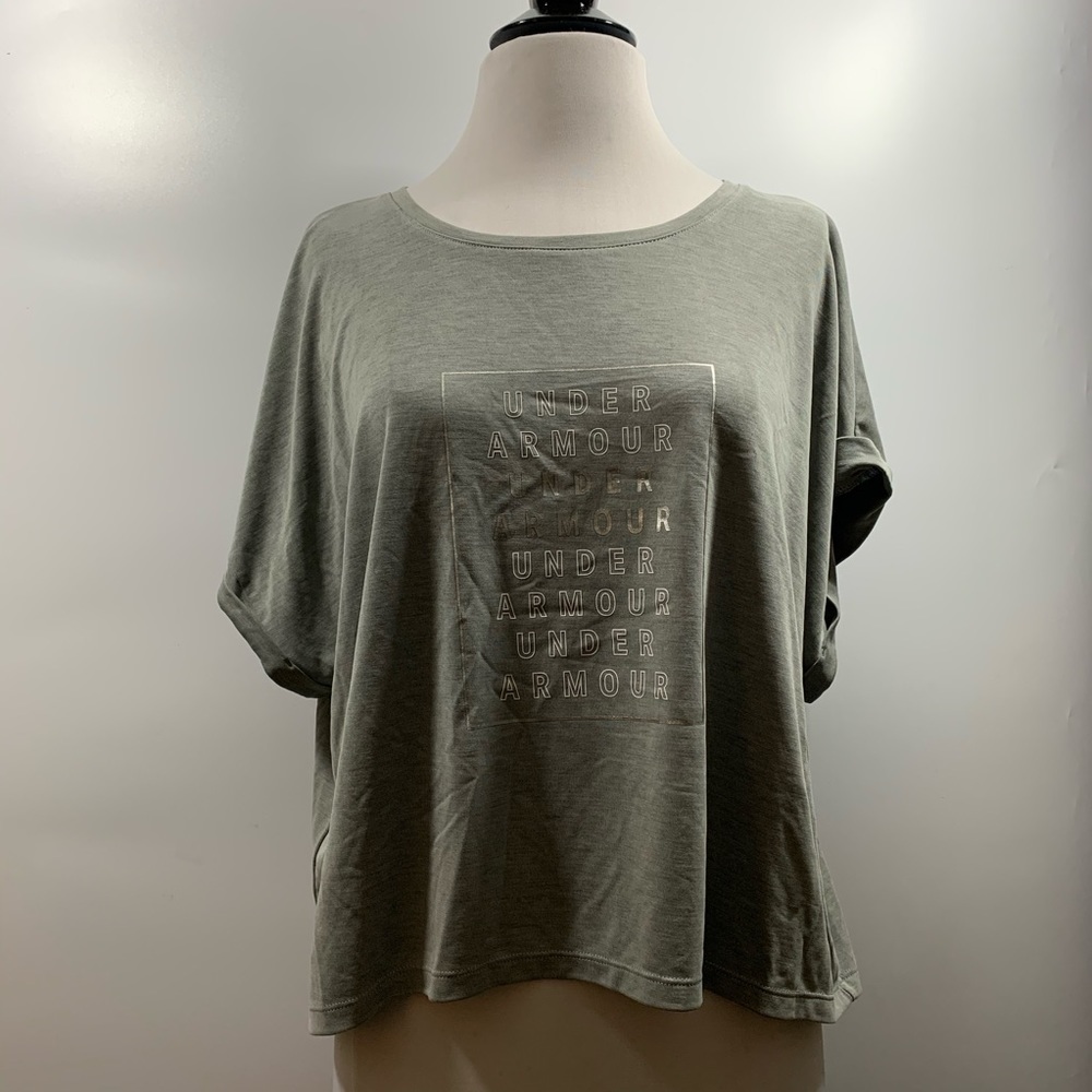 Under Armour Top Size L